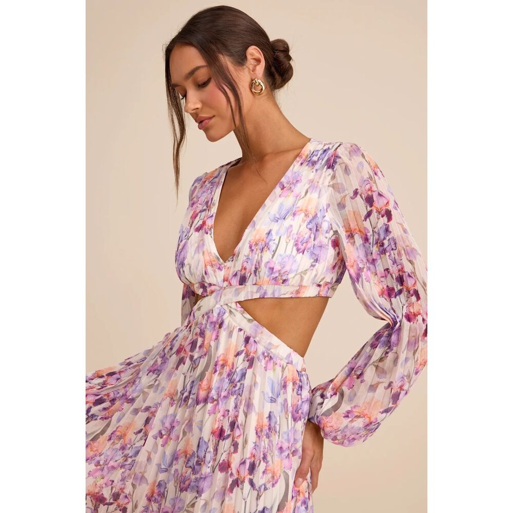 Lulus Melea Ivory and Purple Floral Pleated Cutout Maxi Dress Size Small - Picture 6 of 9